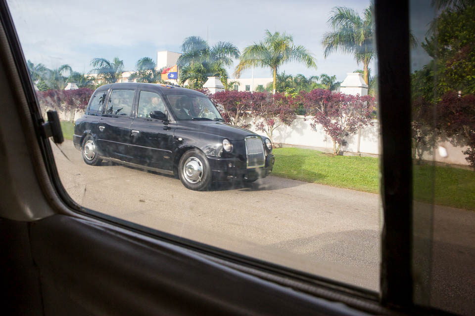 Tongatapu (Tonga) The King of Tonga in his car; Photo Anna Alboth The Family Without Borders